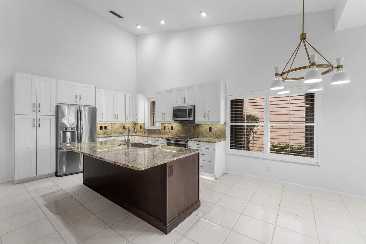 Residence photo 10