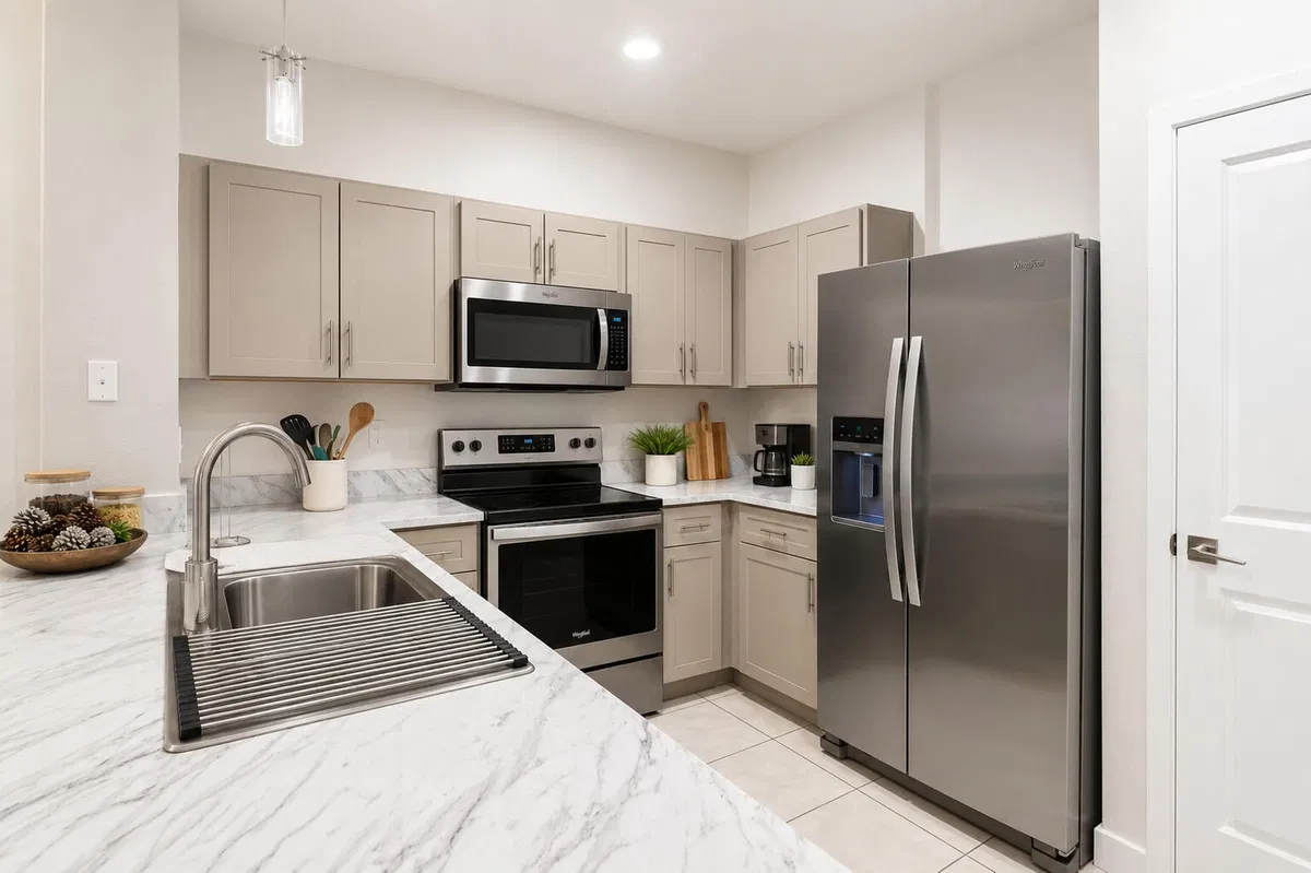 Residence photo 4