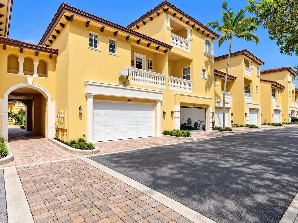Residence photo 37
