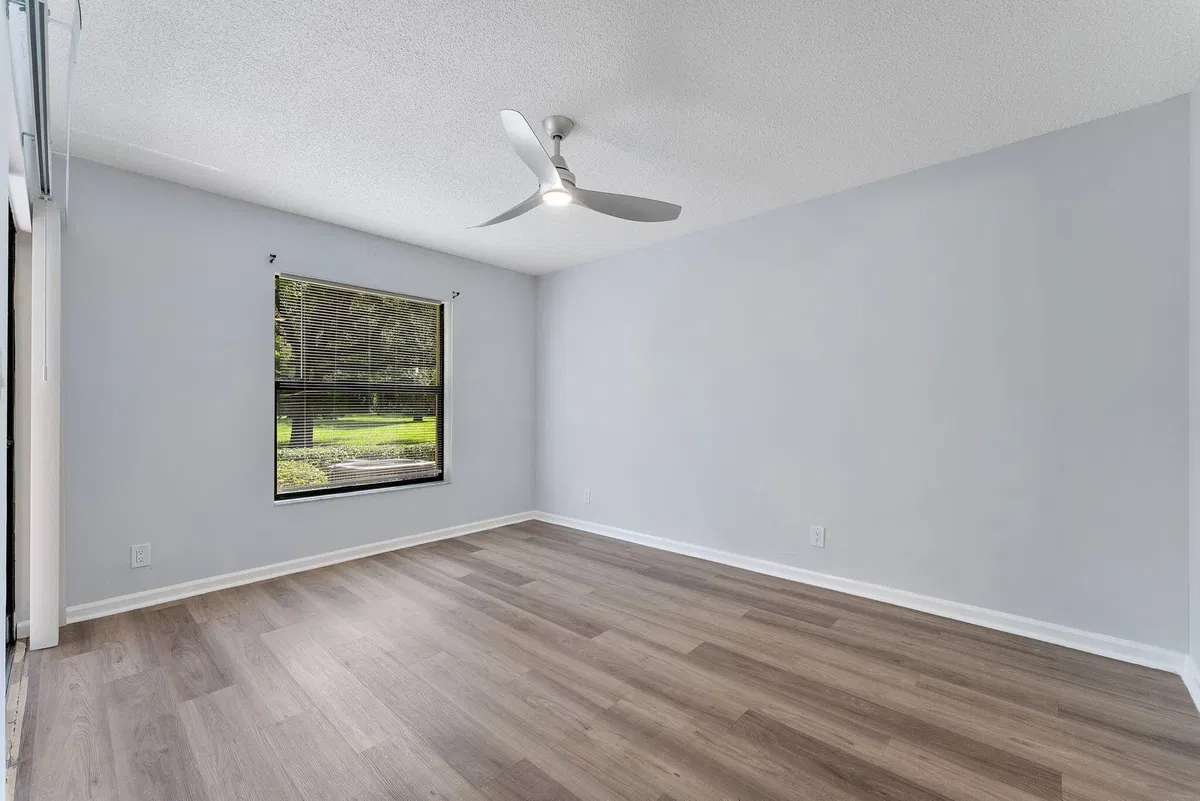  Unit 109 photo 19