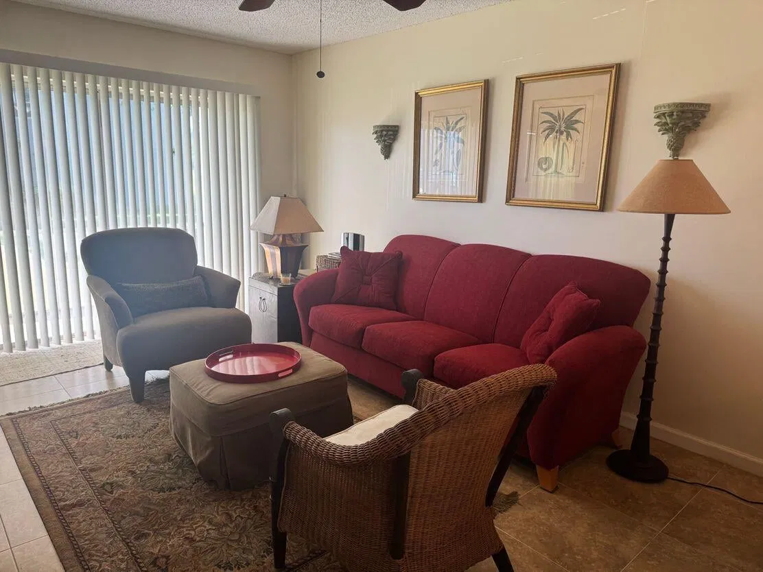 Unit Apt 127 photo 7