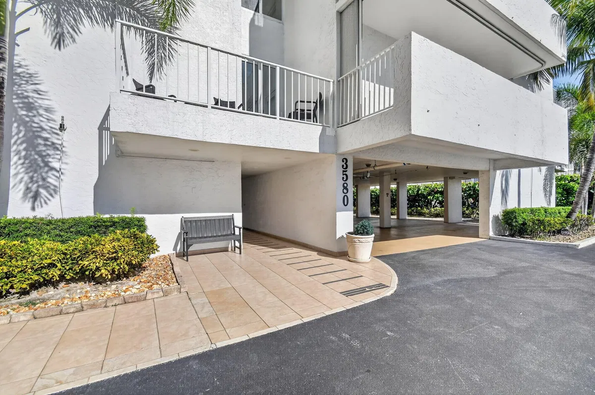 South Palm Beach Unit 4-F photo 49