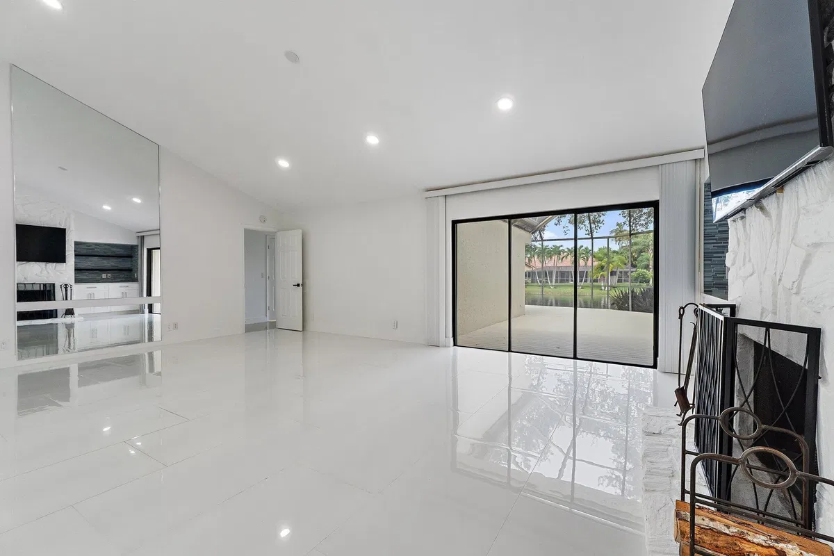 PGA National Palm Beach Gardens Residence photo 16