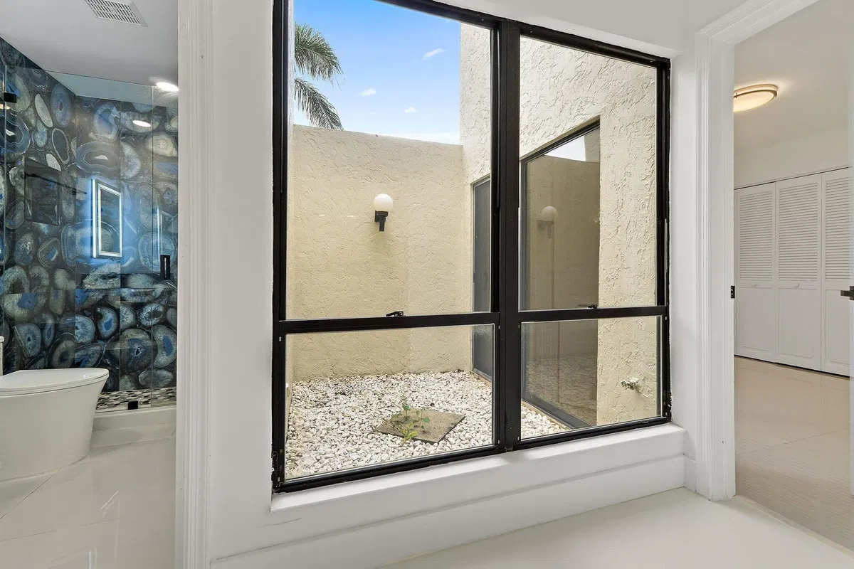PGA National Palm Beach Gardens Residence photo 22