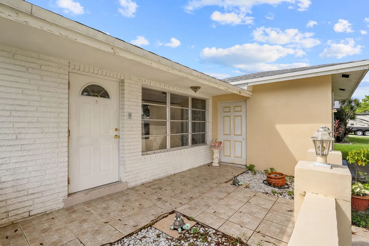 Residence photo 4