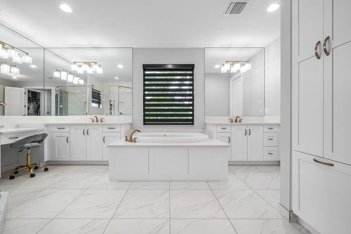 Boca Bridges Residence photo 19