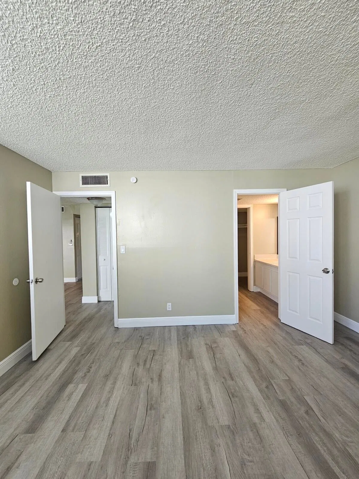  Unit 201 photo 19