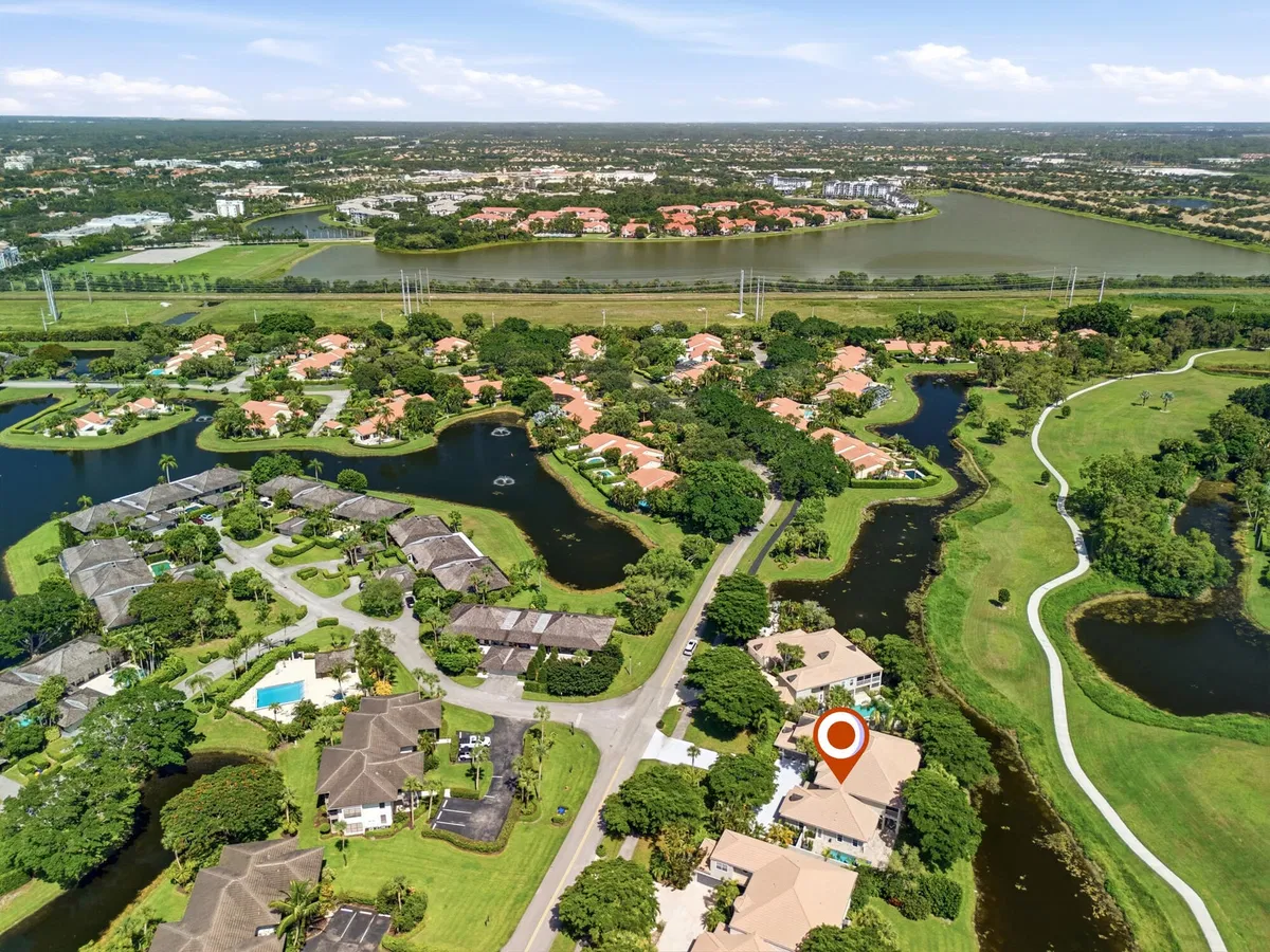 First Fairway Residence photo 55