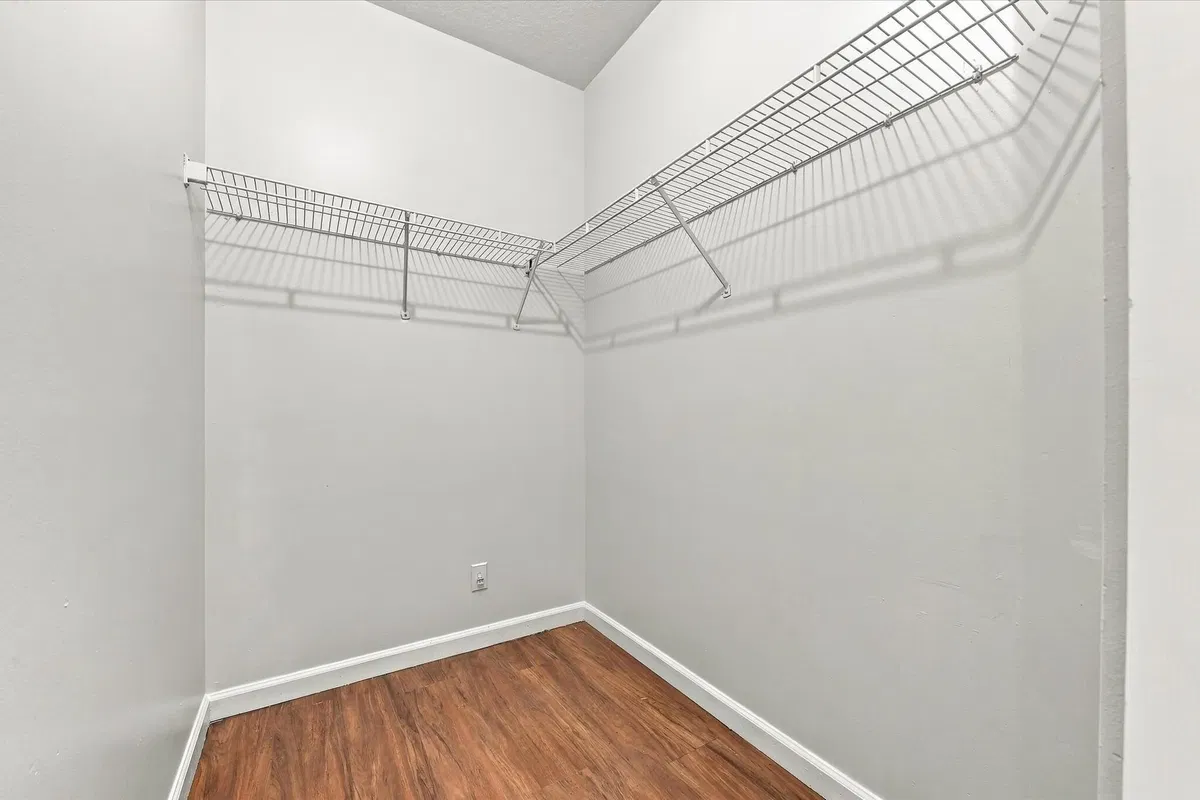 Residence photo 16