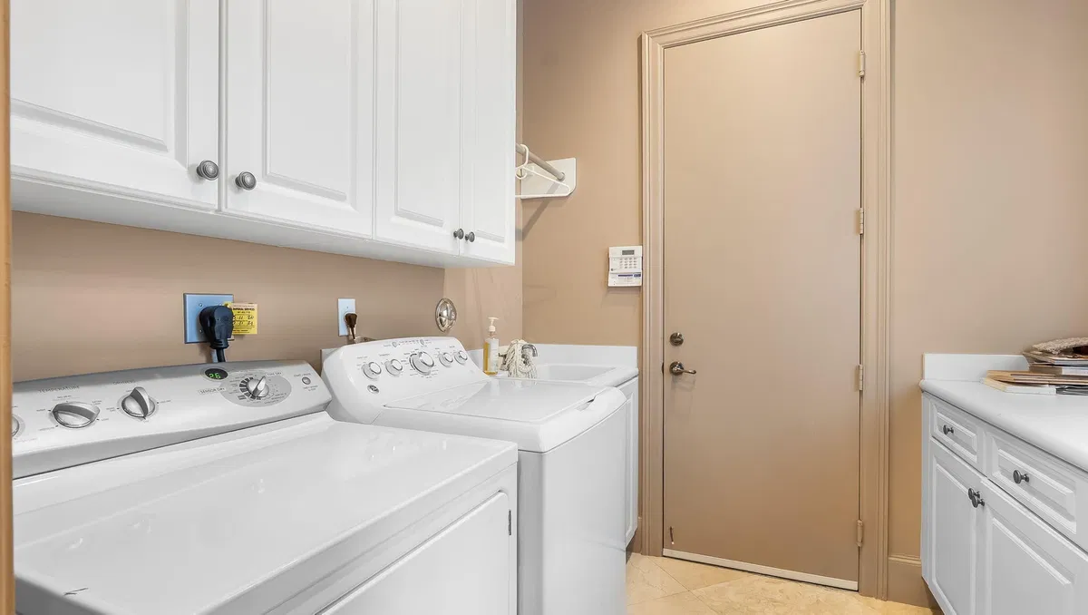  Residence photo 28