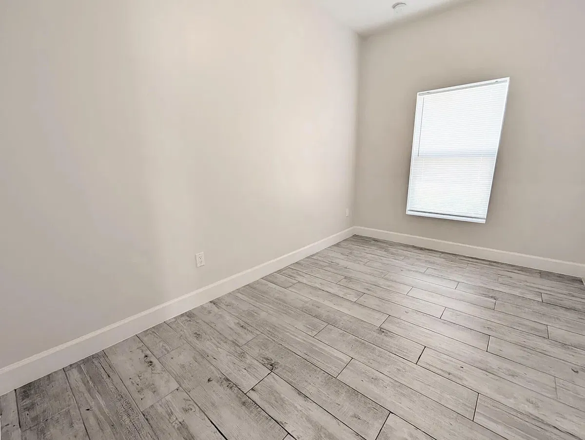  Residence photo 10