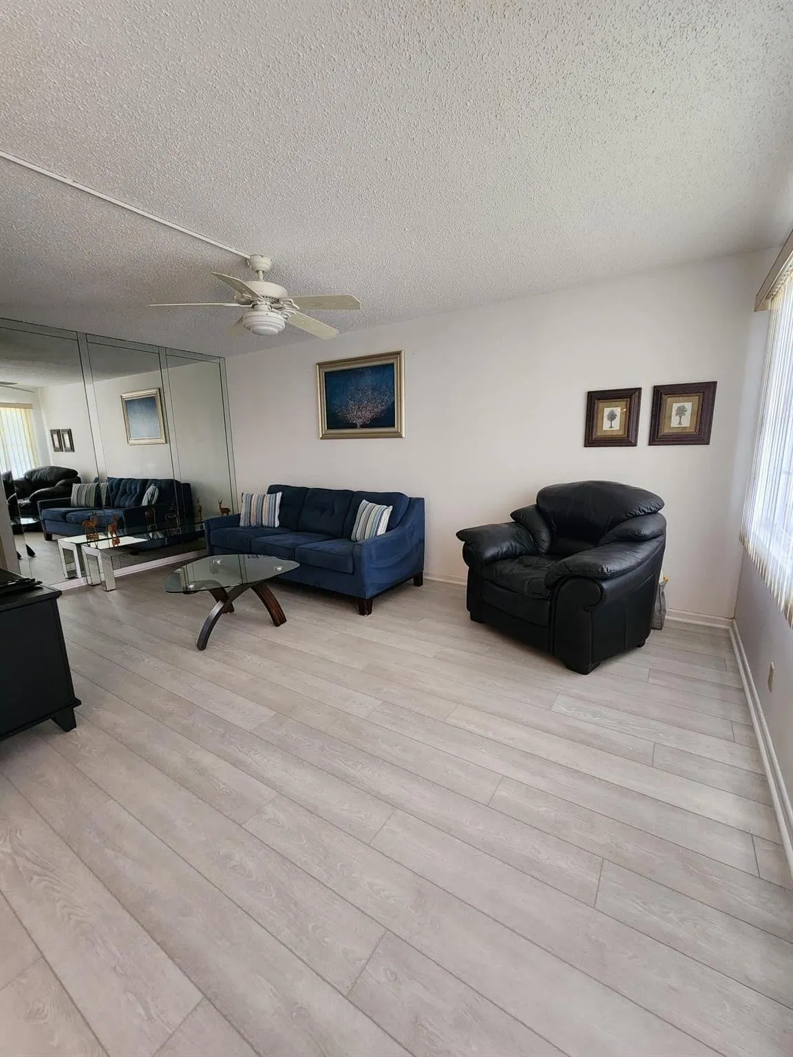 Unit 4033 photo 22