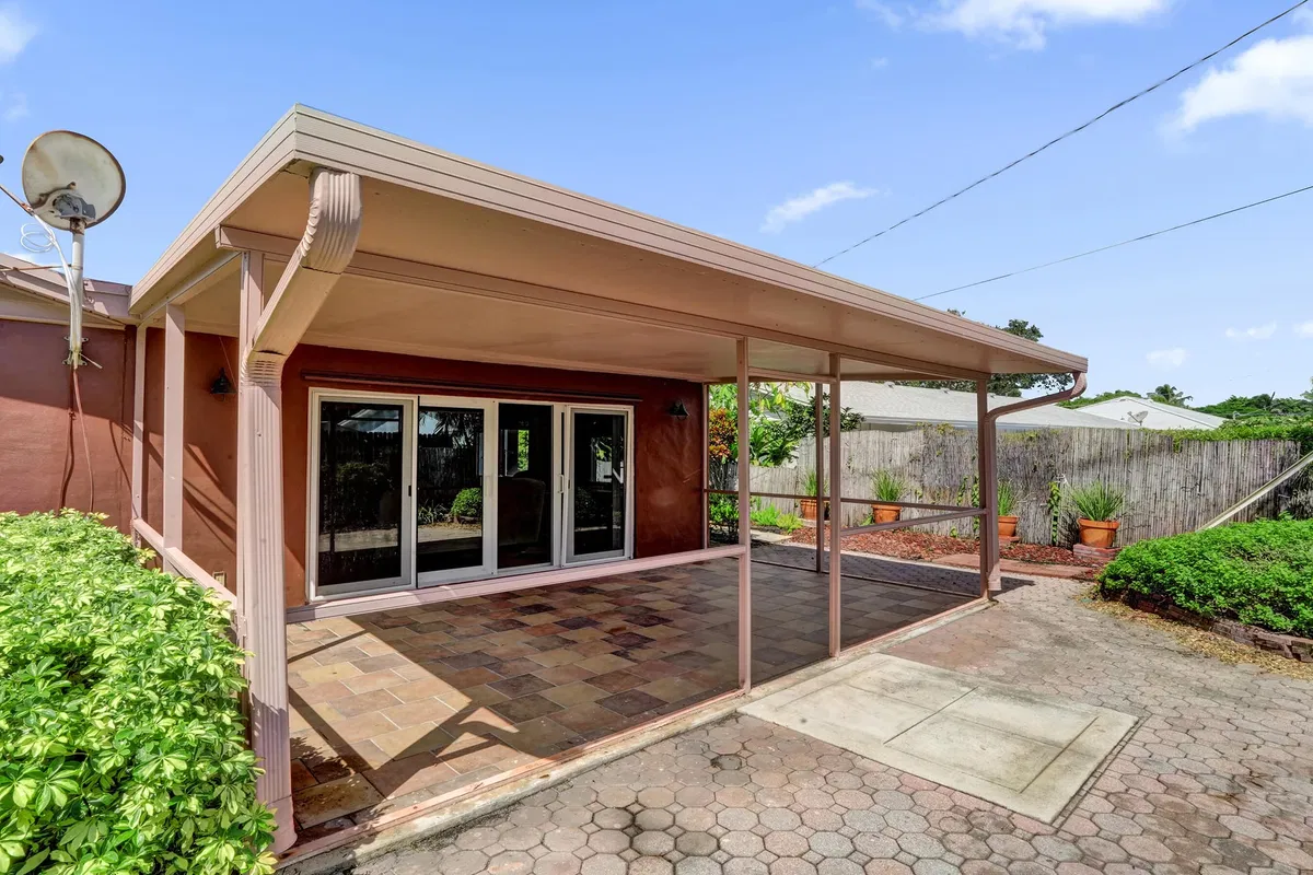  Residence photo 25