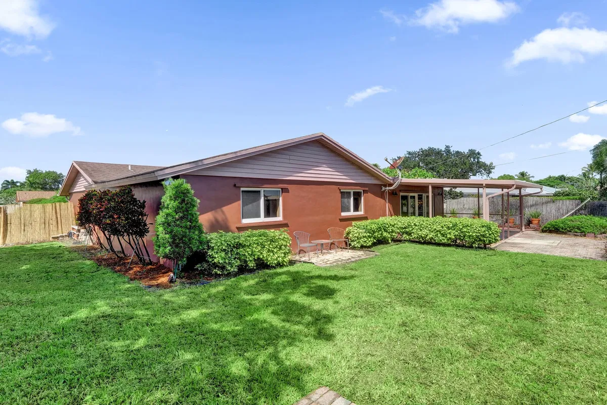  Residence photo 28