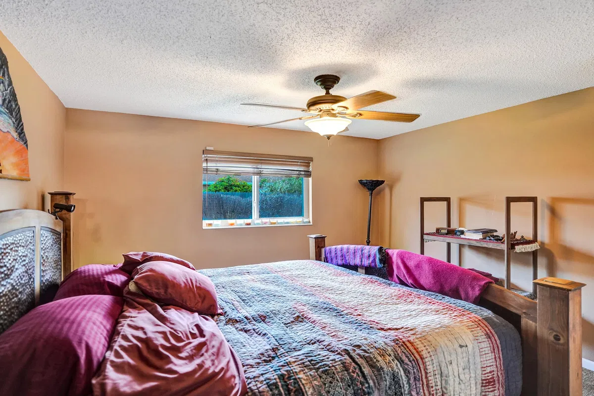  Residence photo 37
