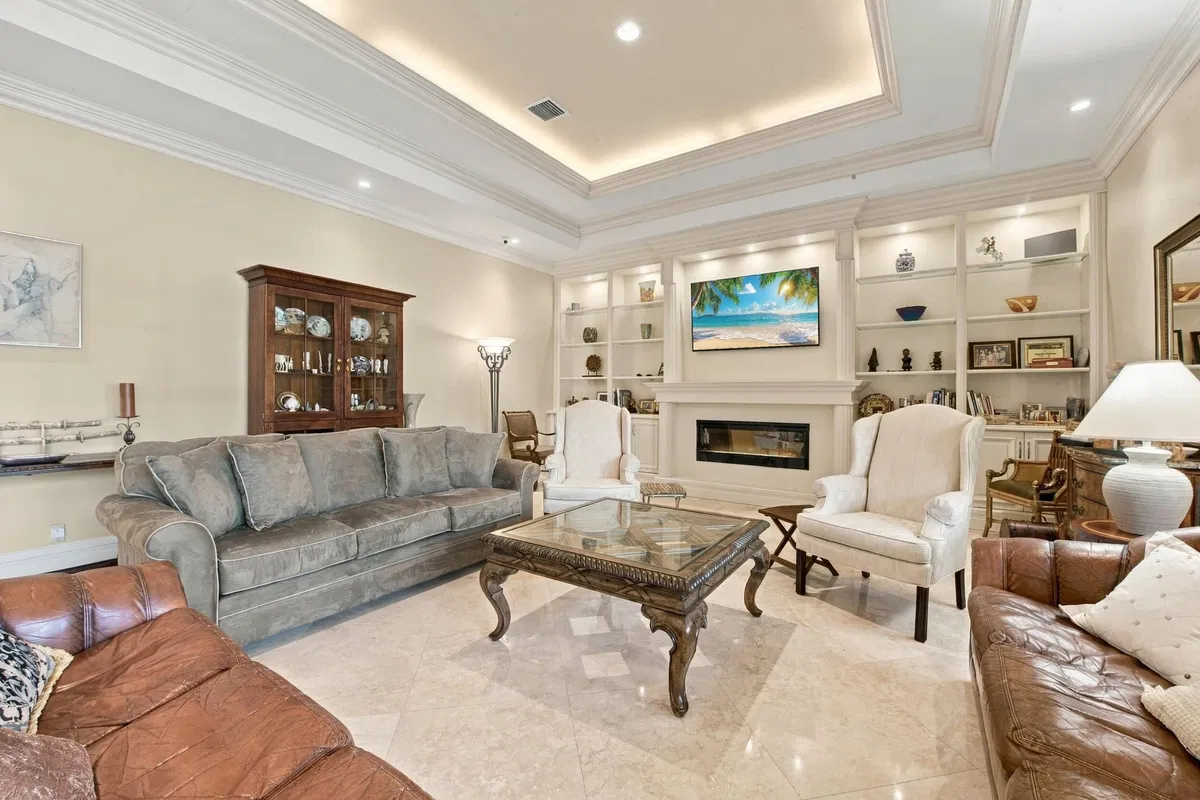 Residence photo 10