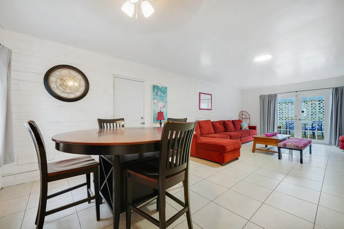 West Palm Beach Residence photo 4