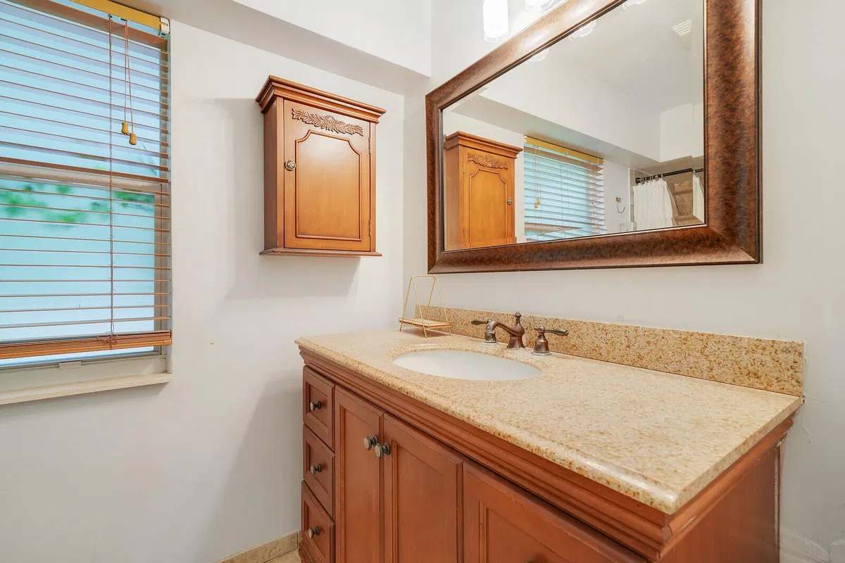 West Palm Beach Residence photo 19