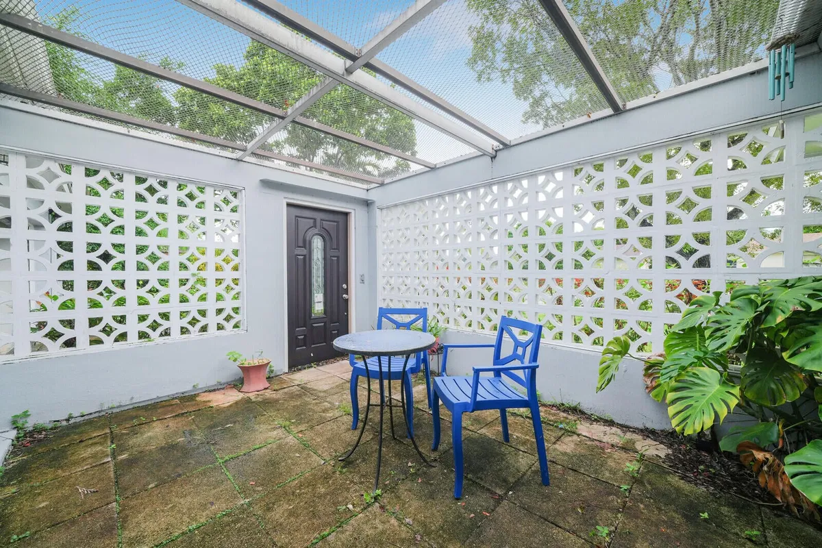 West Palm Beach Residence photo 25