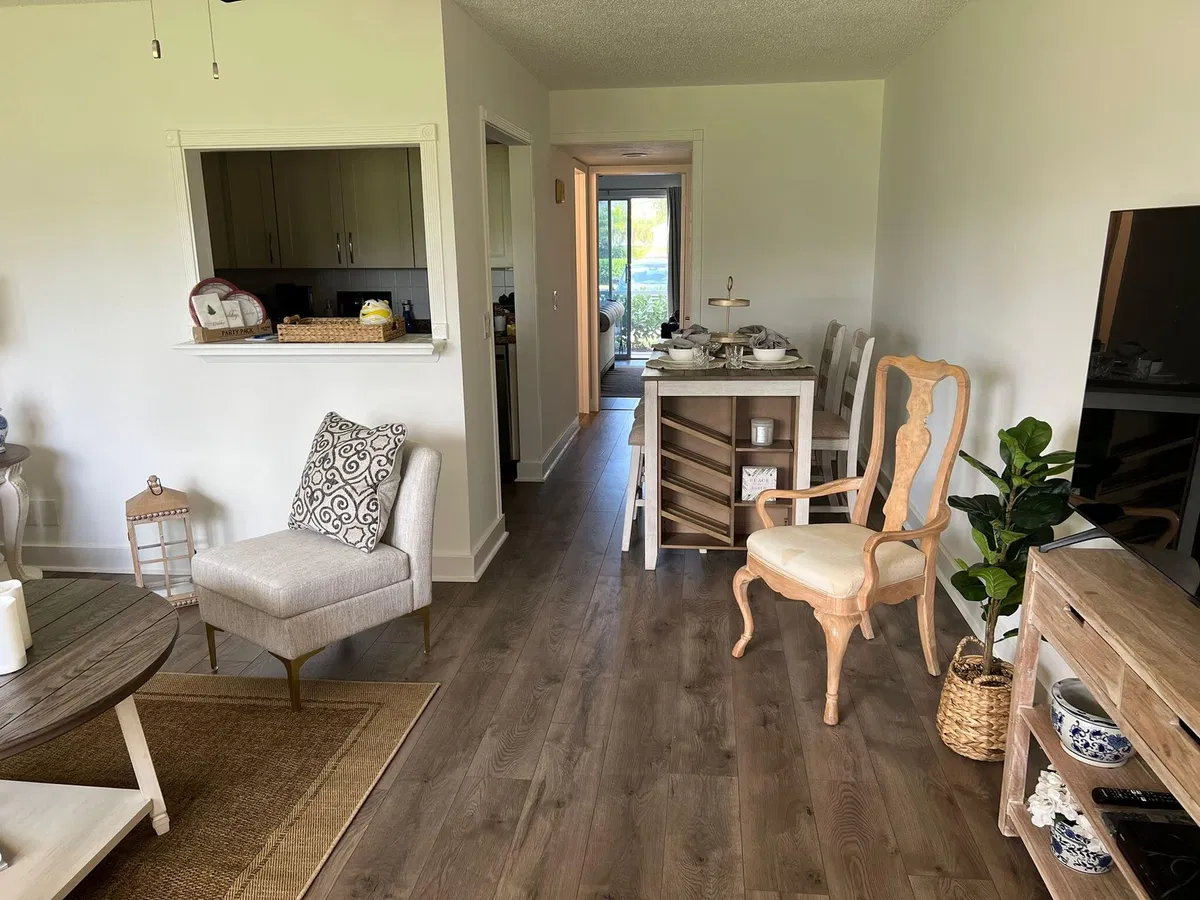  Residence photo 19