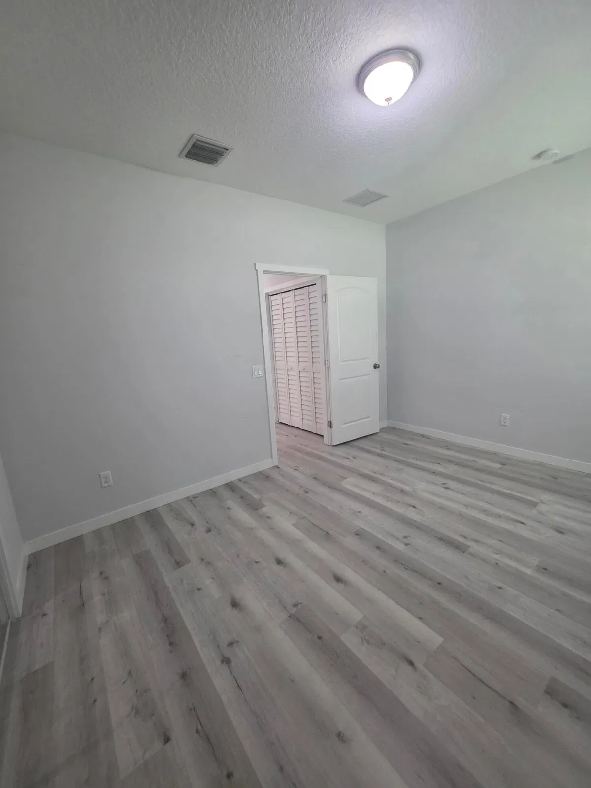 Residence photo 19