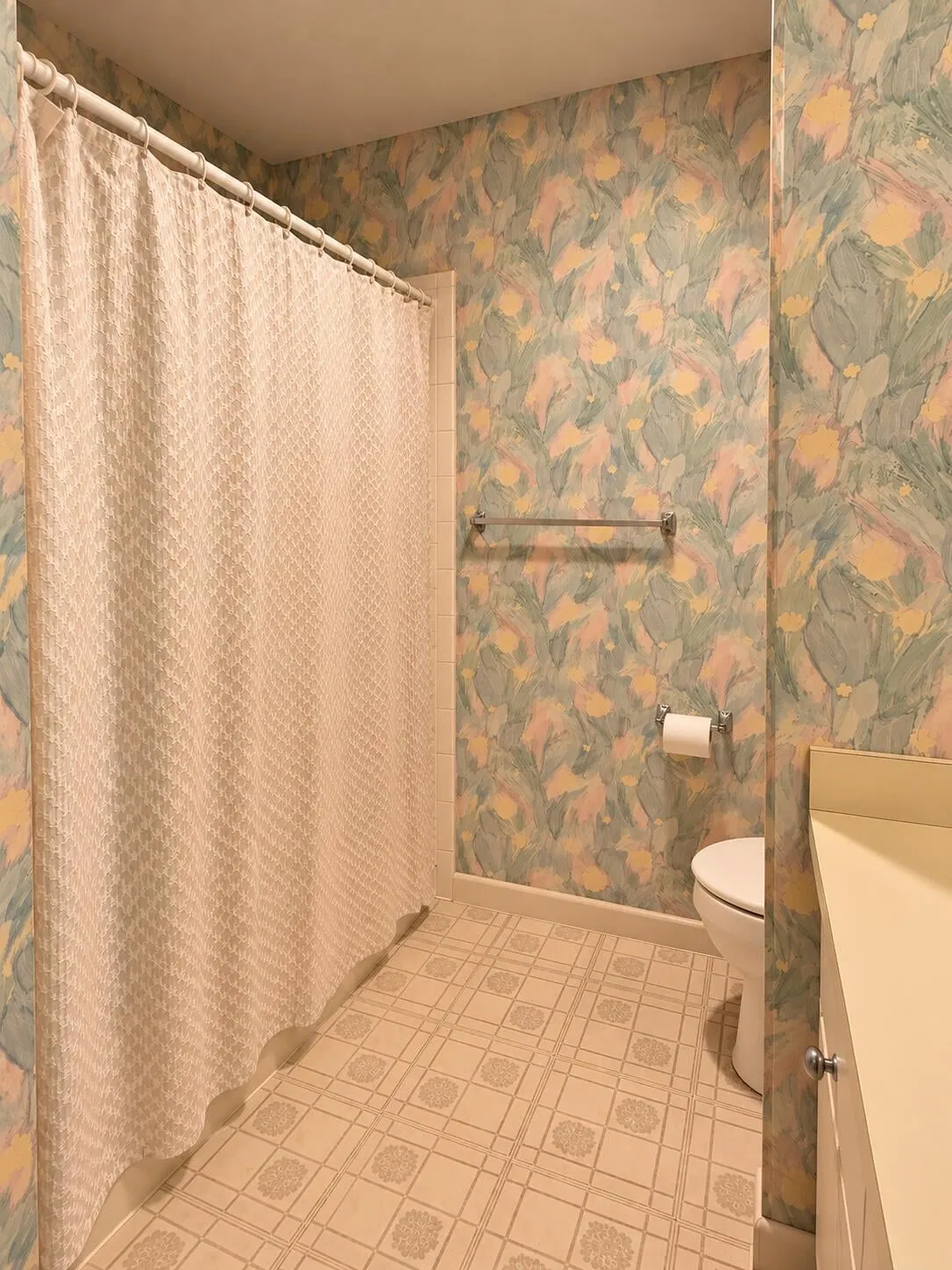 Unit A photo 22