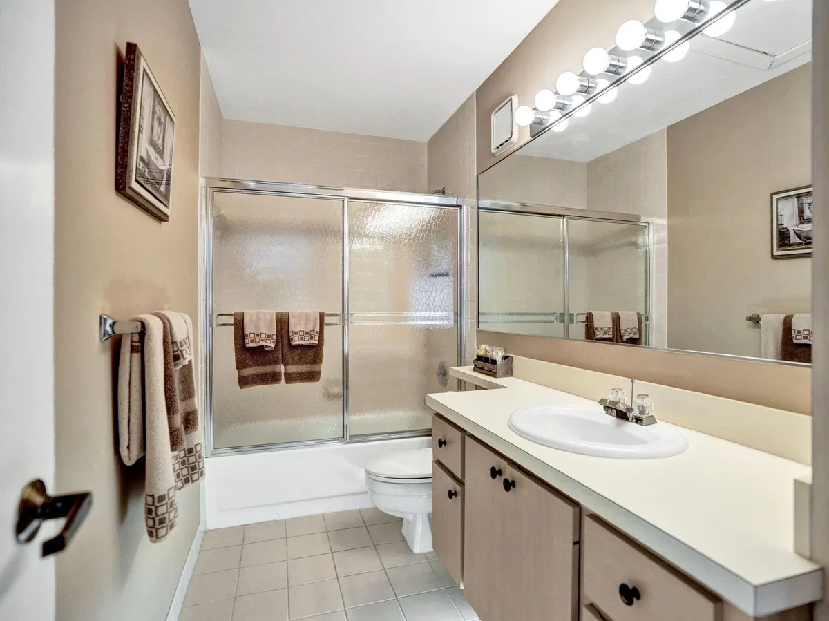 Residence photo 34
