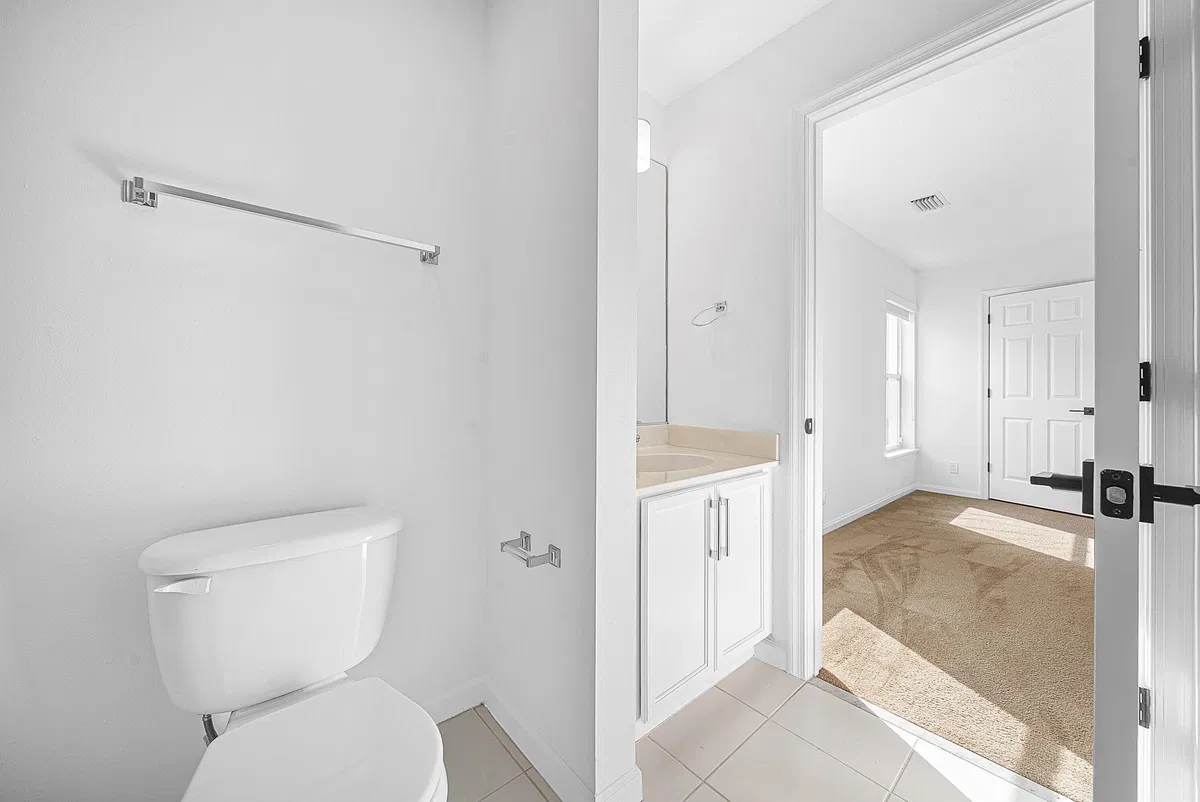 Residence photo 19