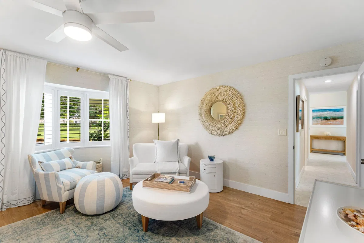 Residence photo 10