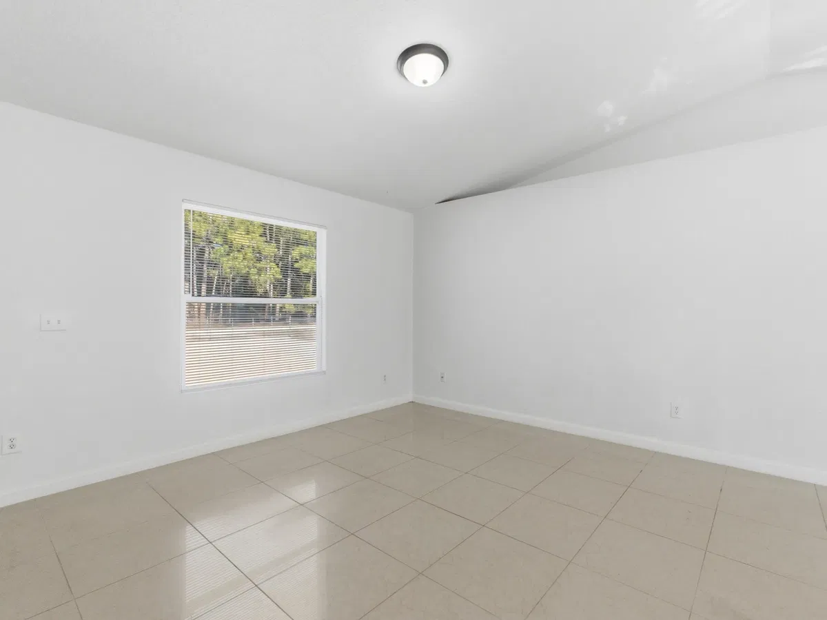  Residence photo 10
