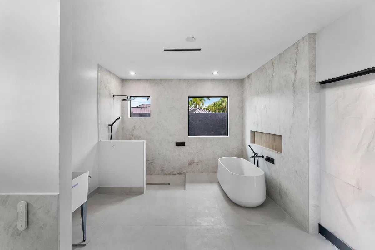  Residence photo 19