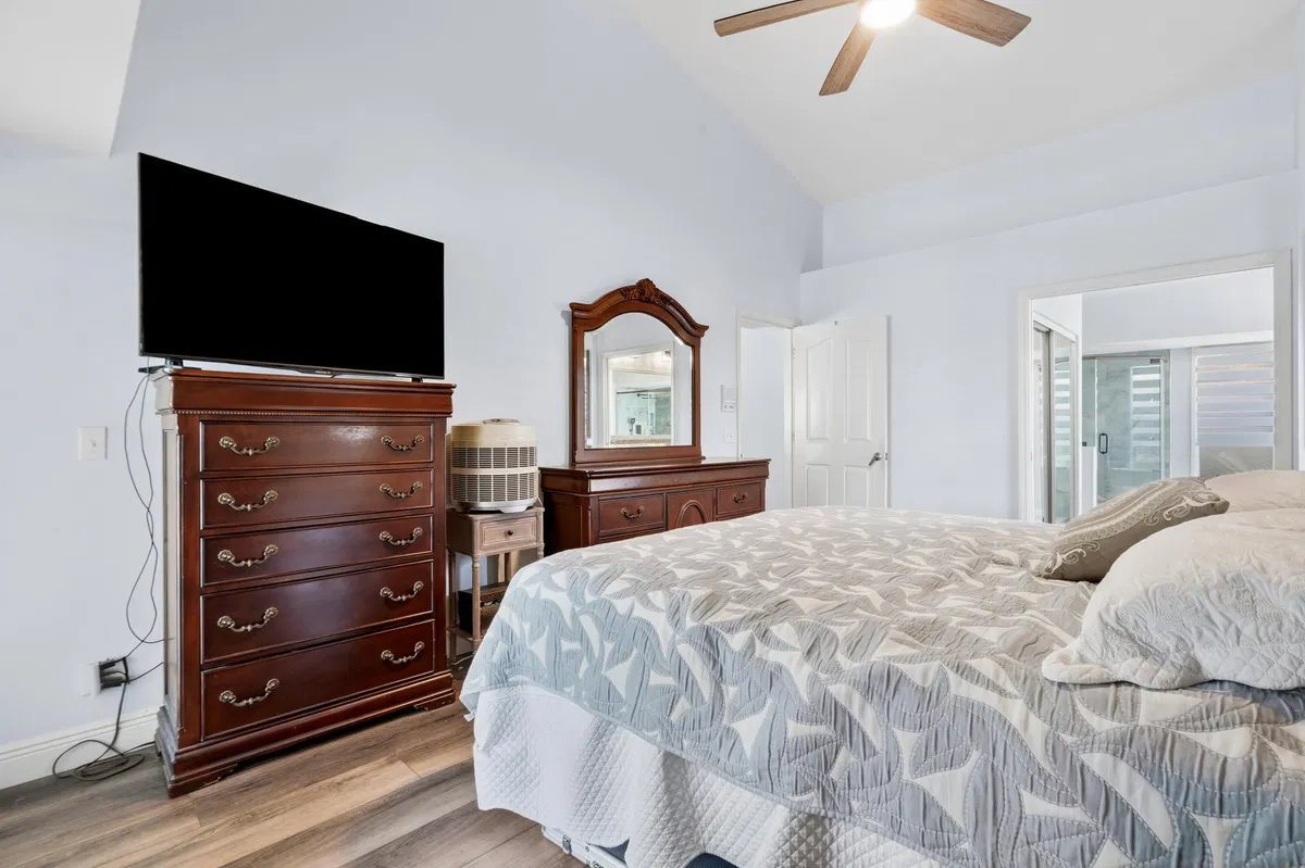  Residence photo 22