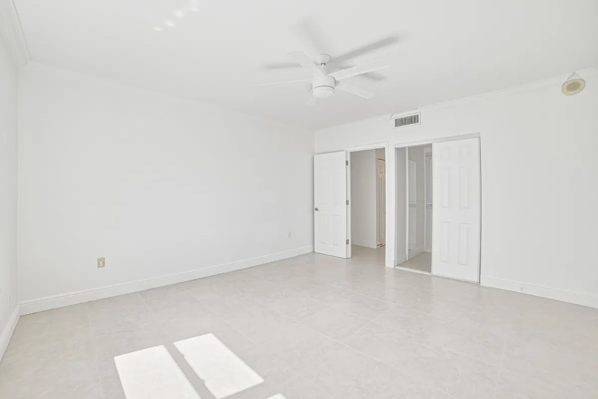 The Patrician of Palm Beach Unit 121 photo 28