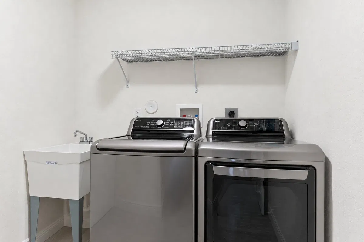  Residence photo 19