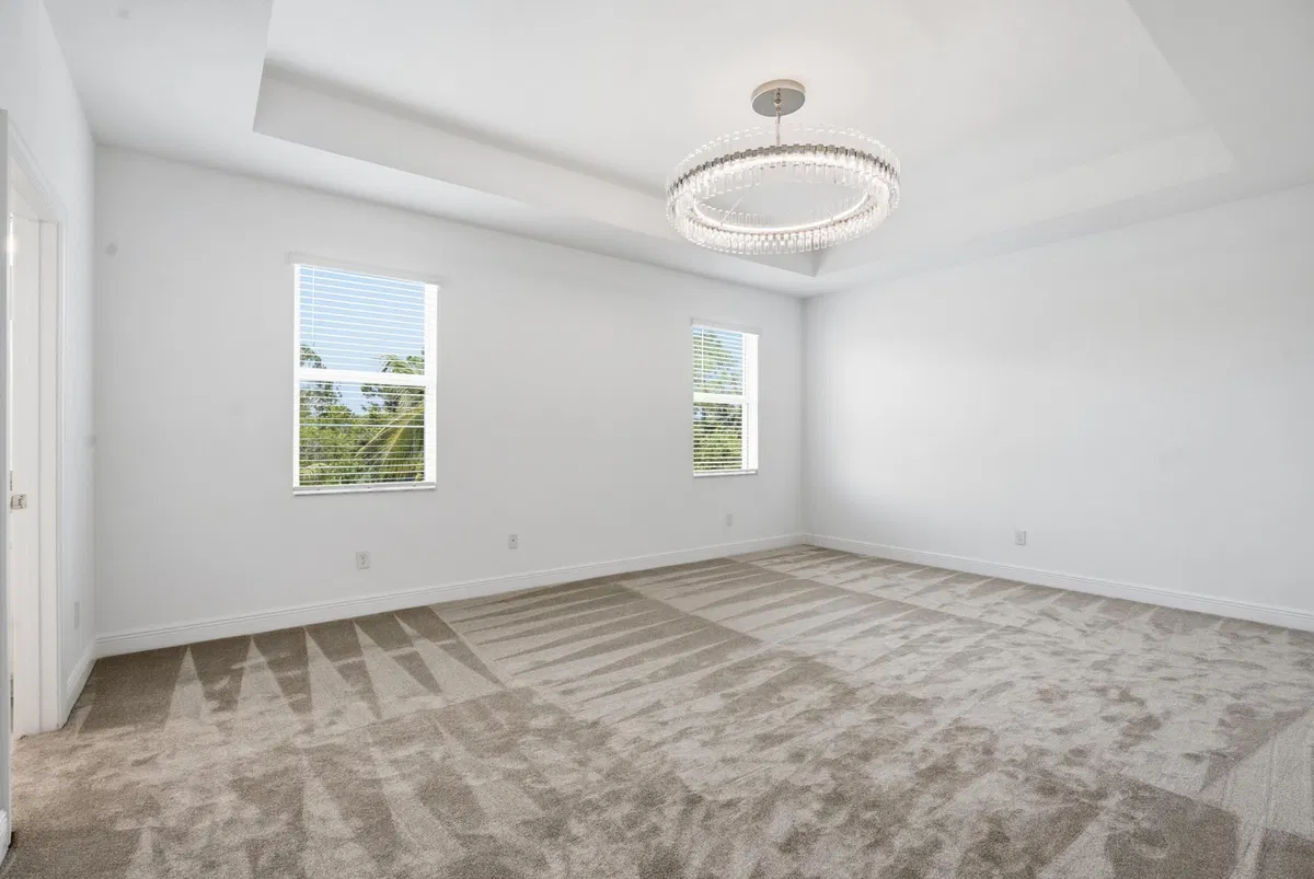 Residence photo 19
