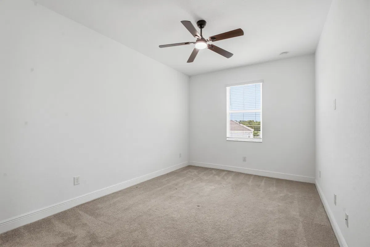 Residence photo 25