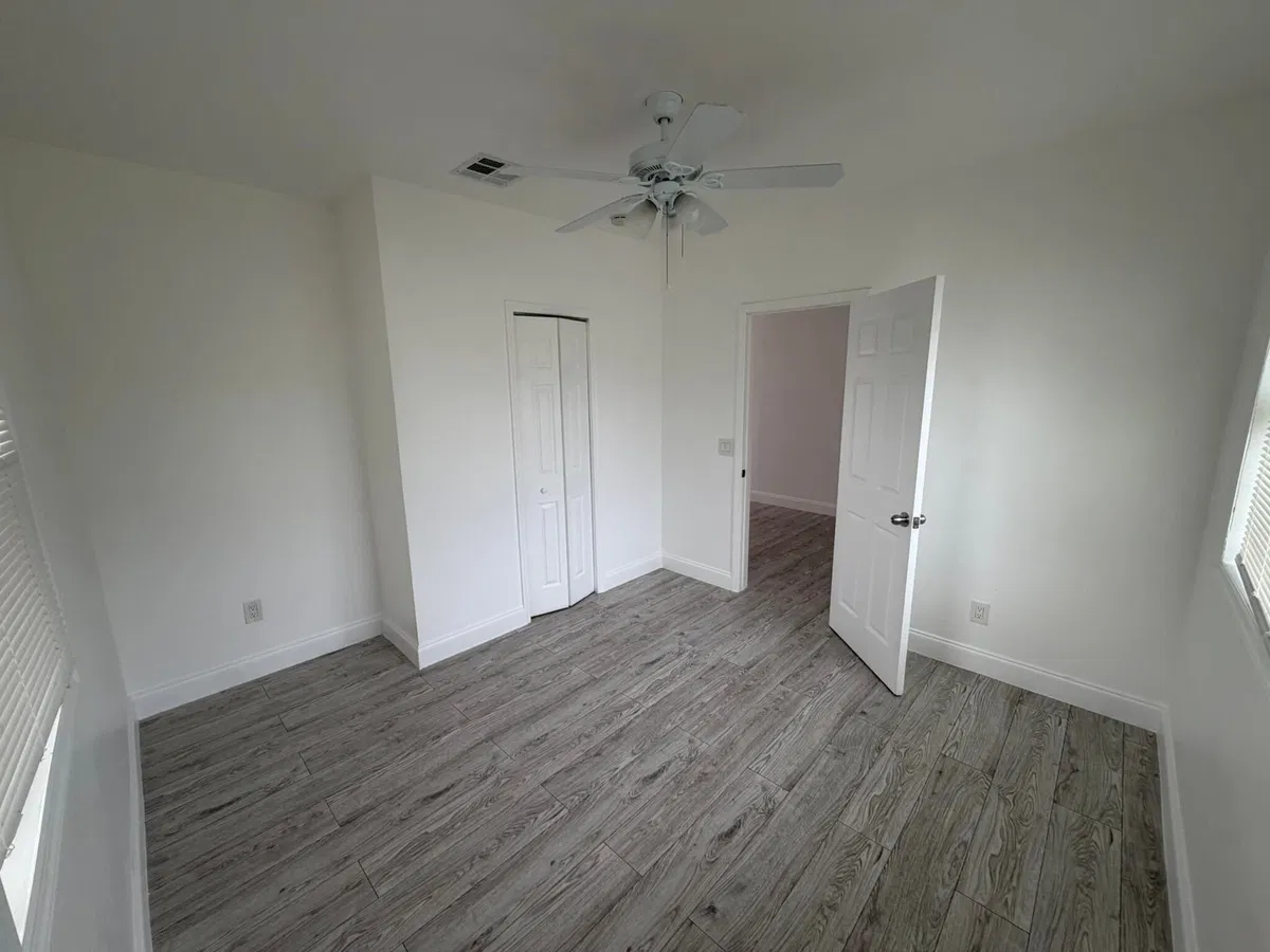 Residence photo 10