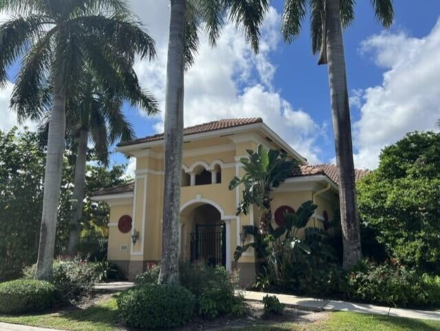 Residence photo 13