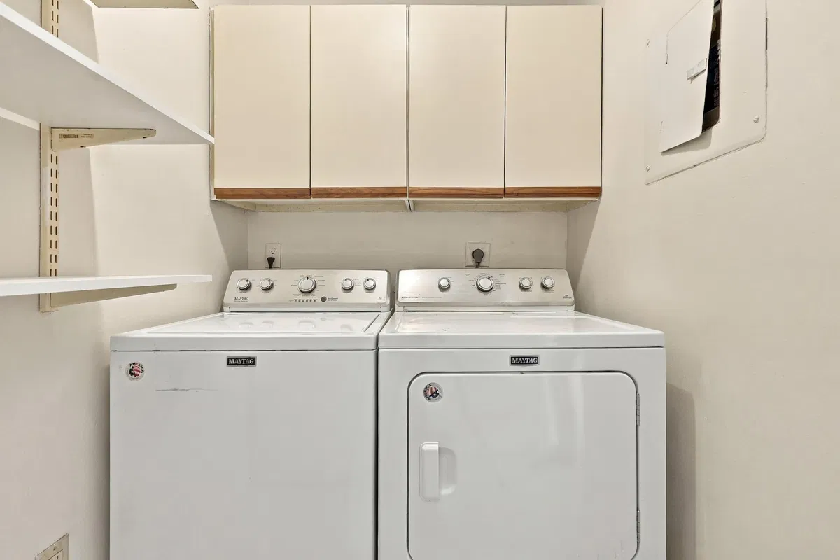  Residence photo 37