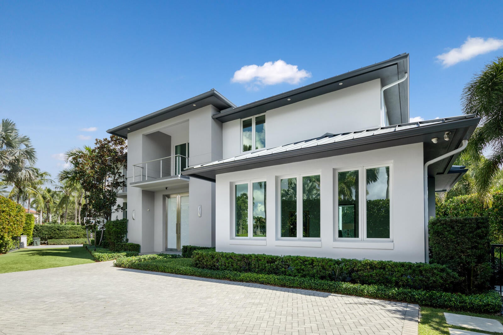 Royal Palm Yacht and Country Club Residence photo 10
