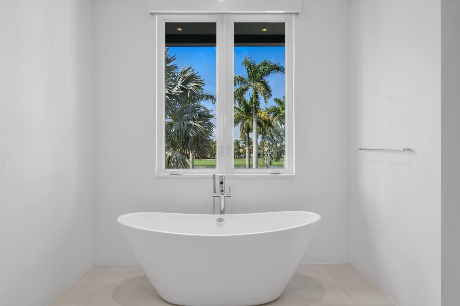 Royal Palm Yacht and Country Club Residence photo 28