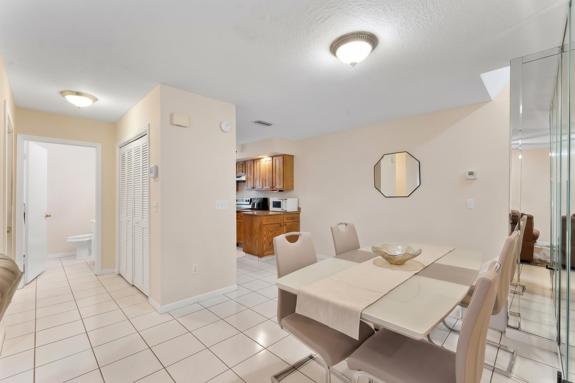  Residence photo 10