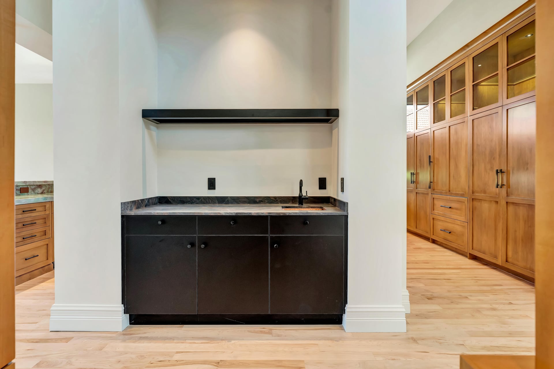 Admirals Cove Residence photo 19