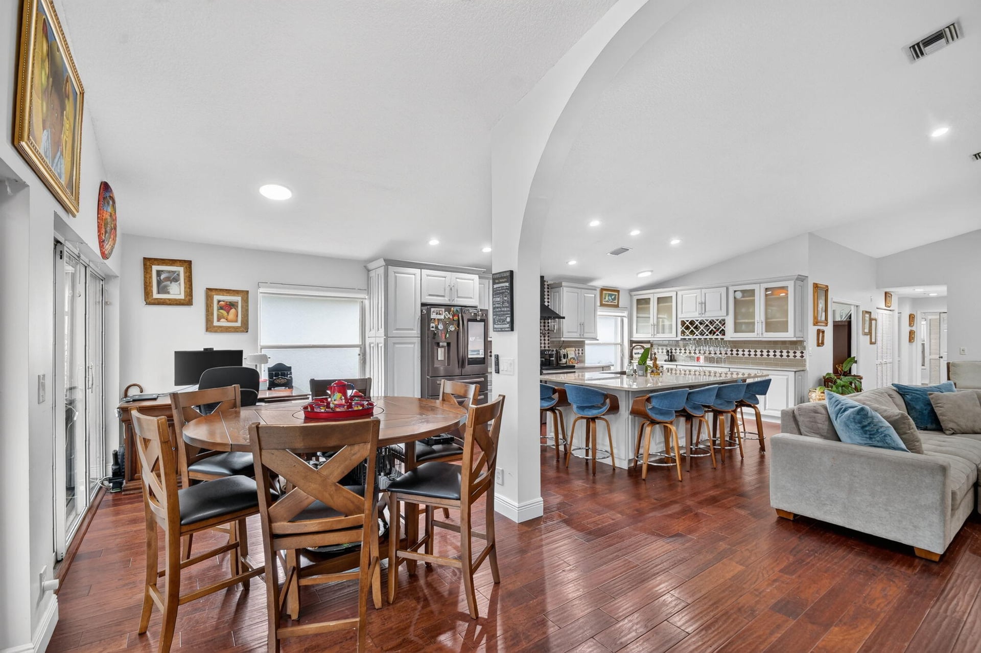 Residence photo 25