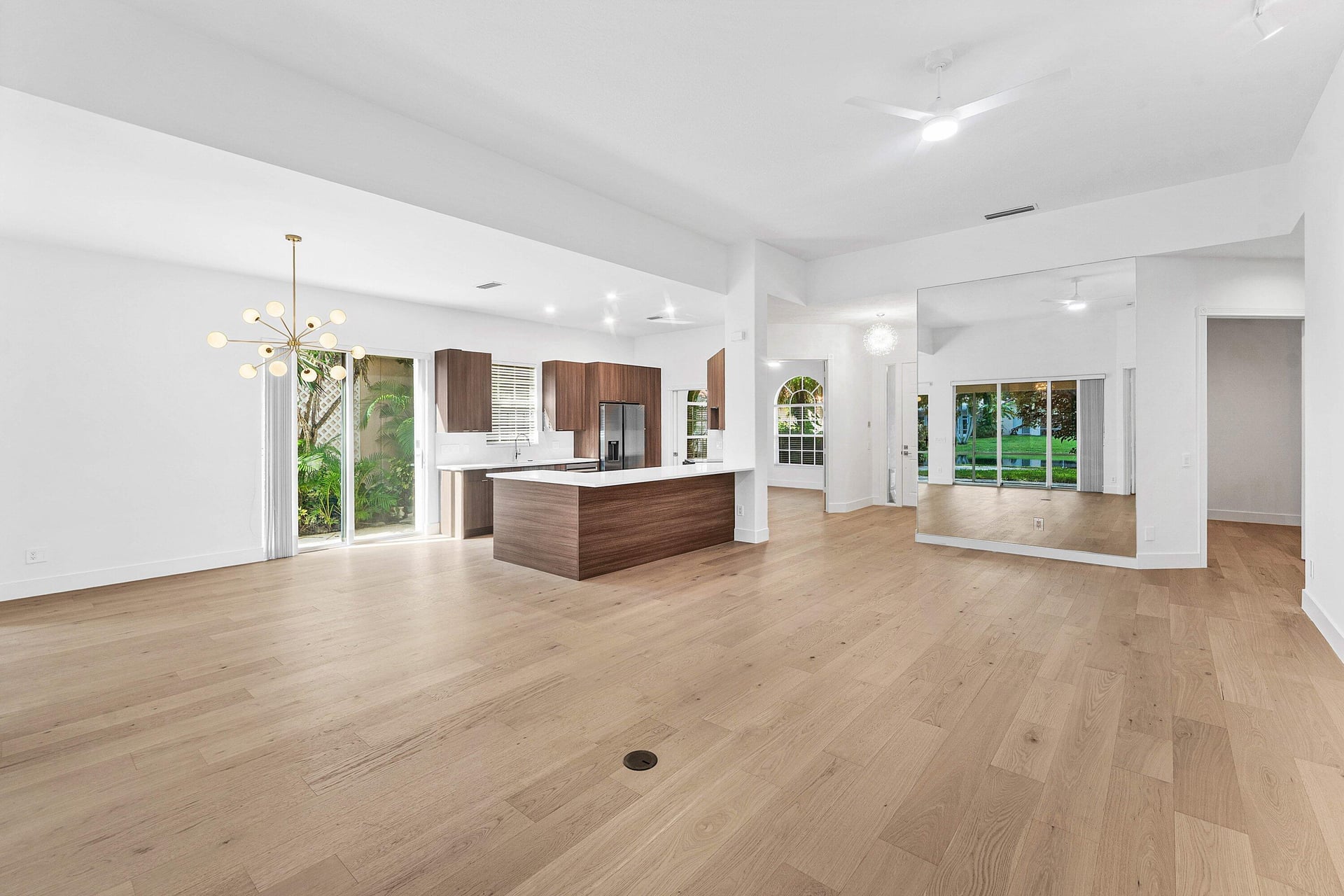 Residence photo 4