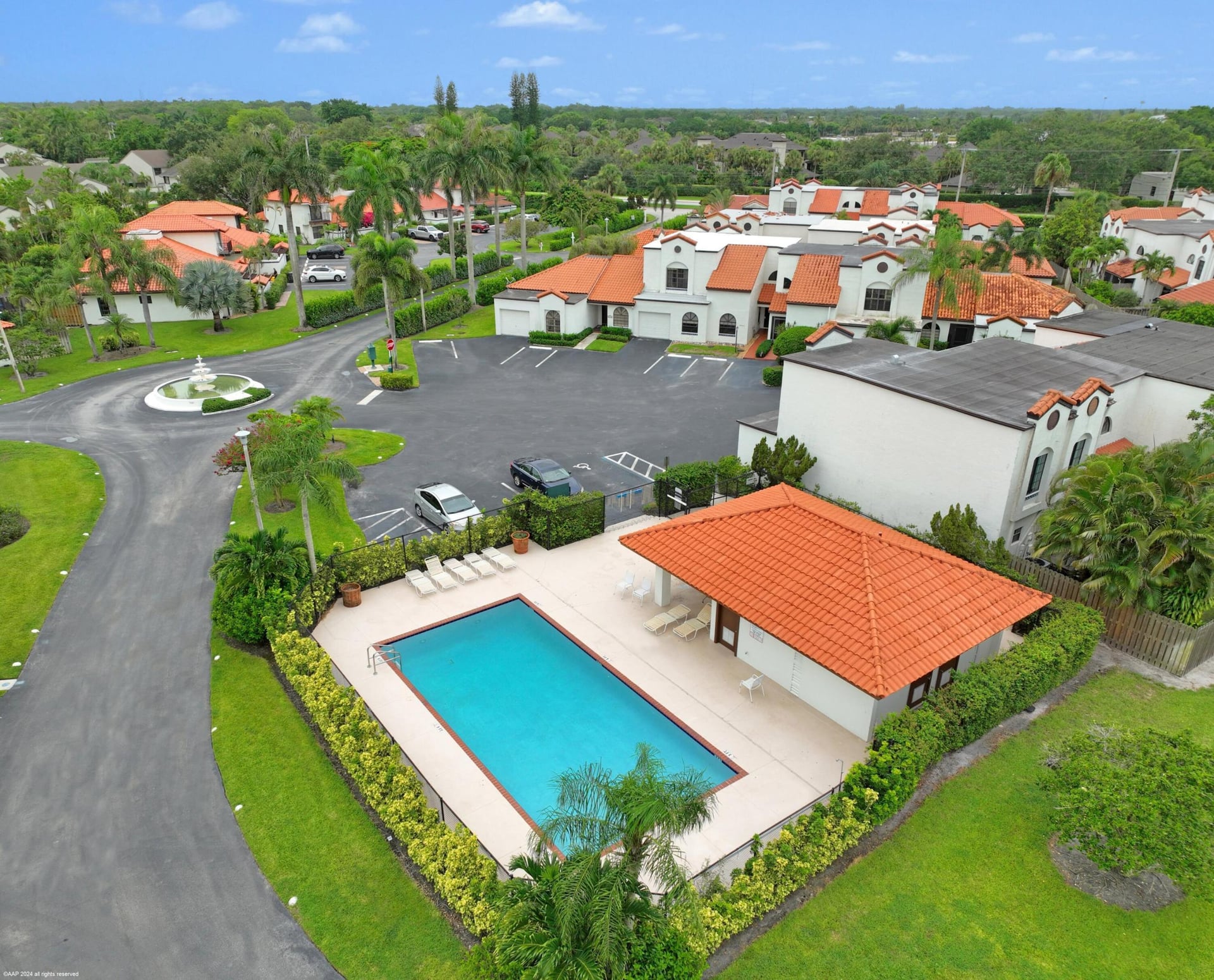 Residence photo 19