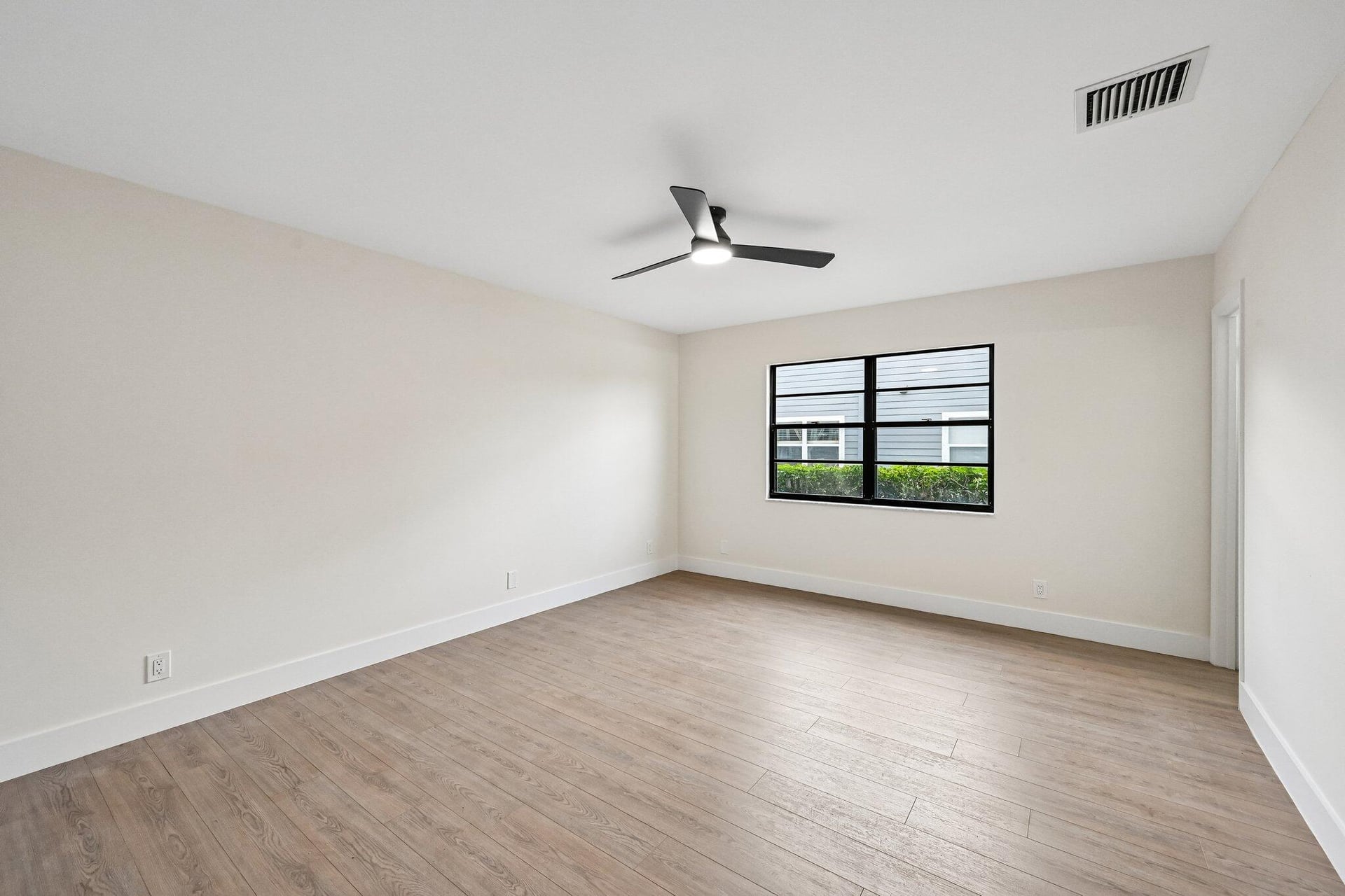 Residence photo 10