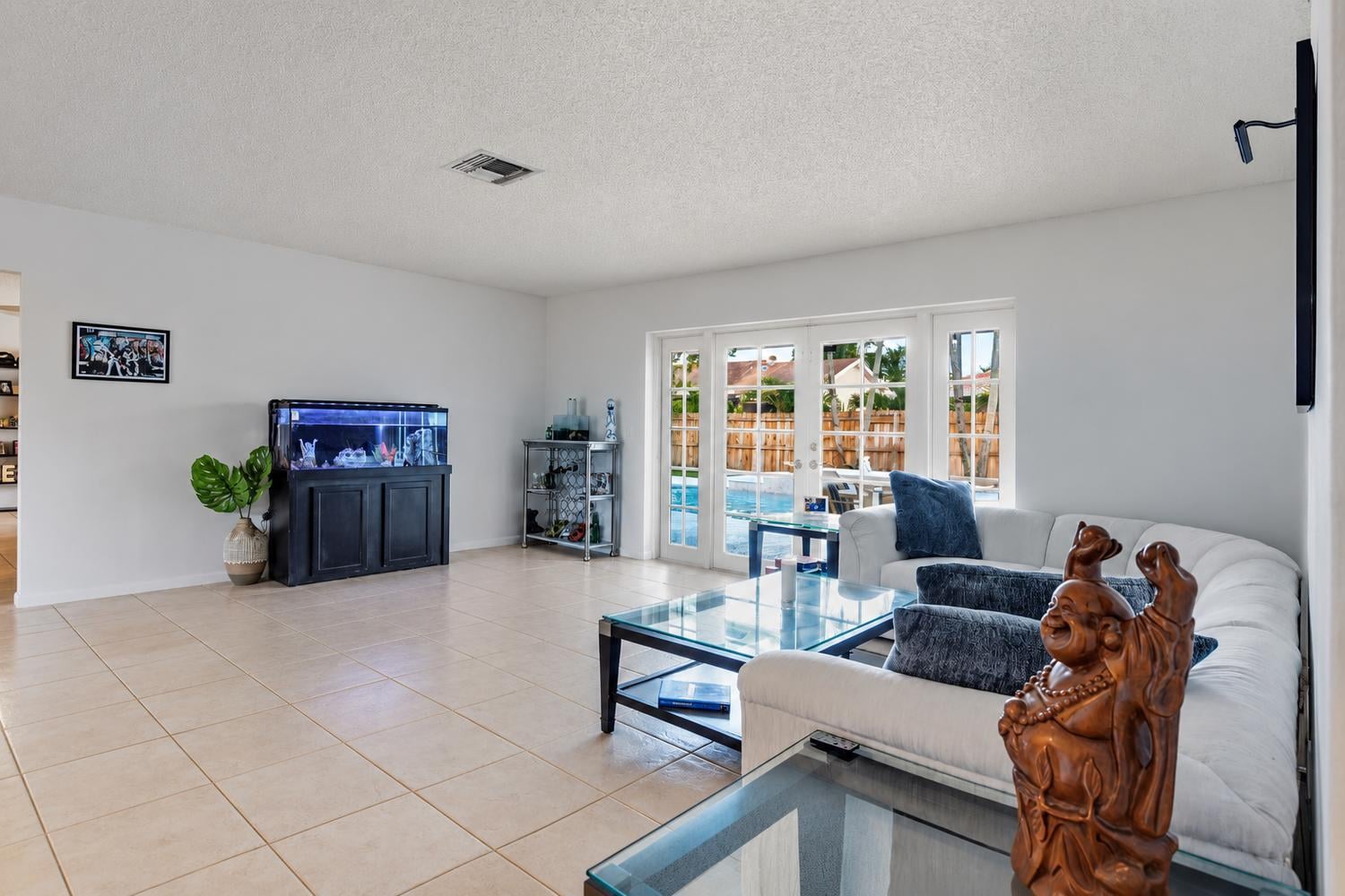 Residence photo 4