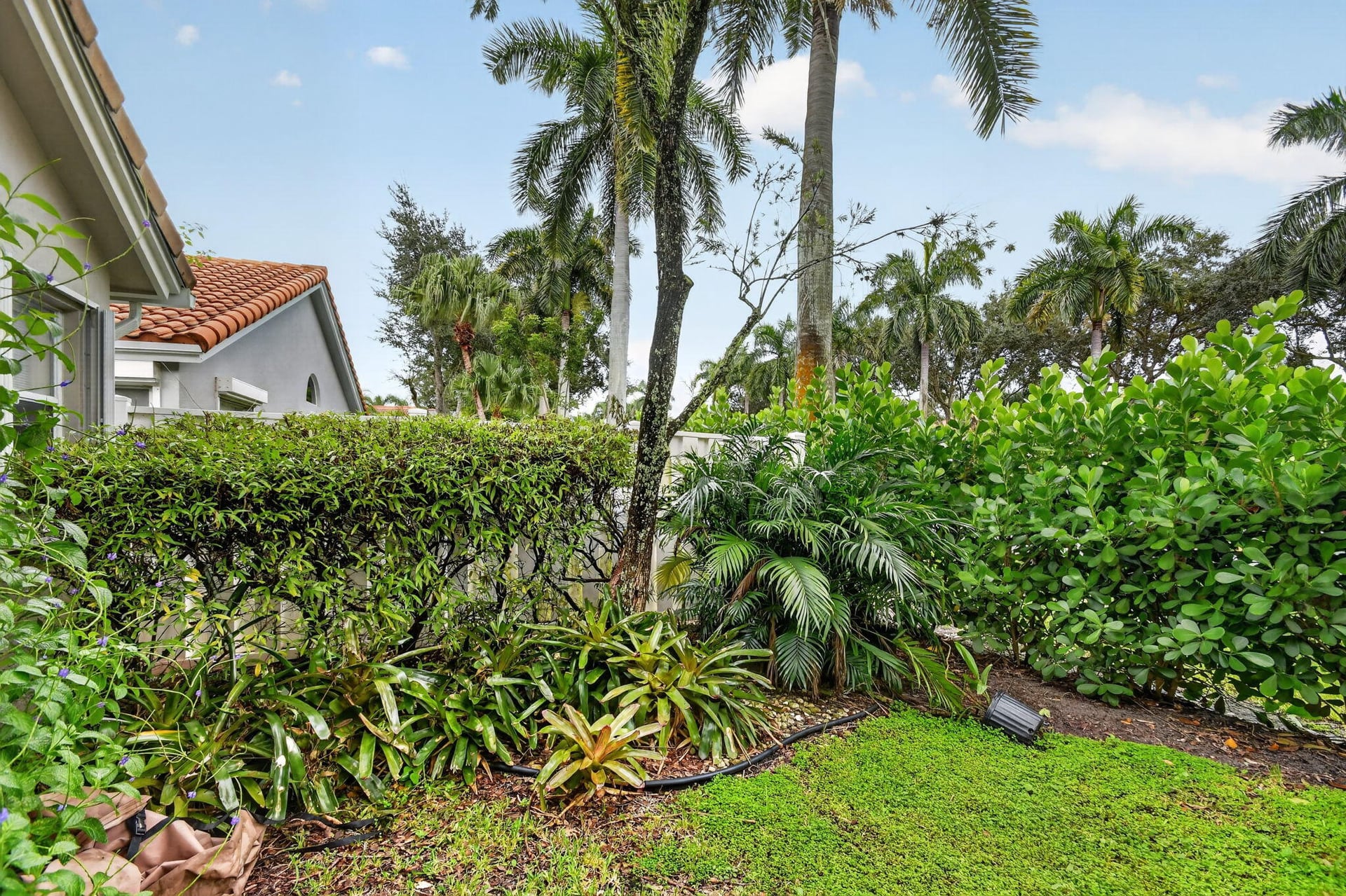 Residence photo 49