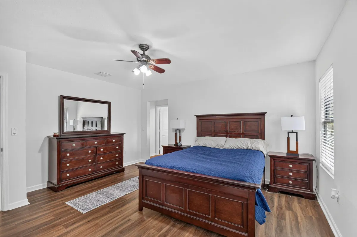 Residence photo 28